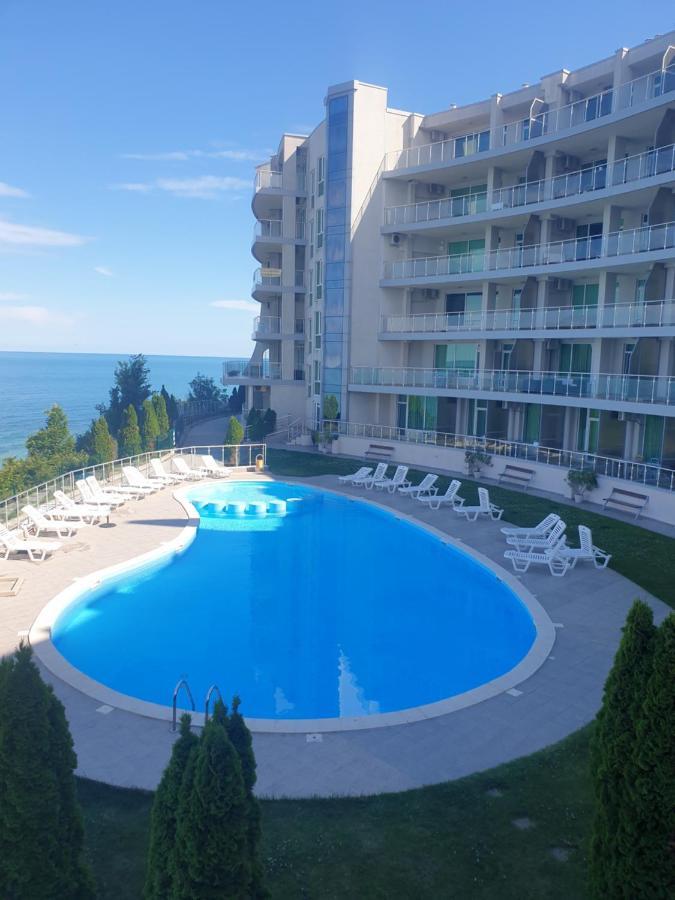 Studio Silver Terace With Sea View For 4 Person Byala  Exterior photo