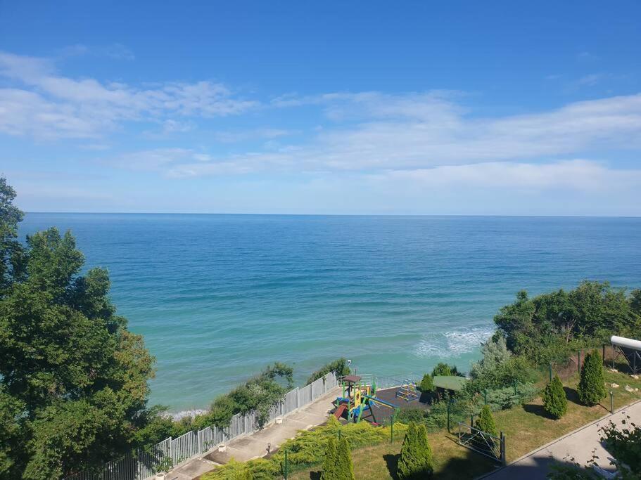 Studio Silver Terace With Sea View For 4 Person Byala  Exterior photo