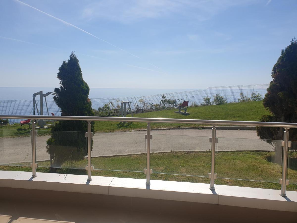 Studio Silver Terace With Sea View For 4 Person Byala  Exterior photo